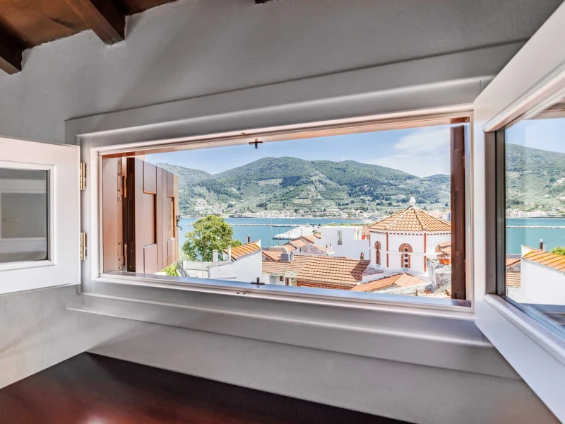Esperos Town House